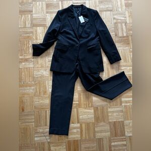 Banana Republic Women’s Black Italian Wool Minimalist Workwear Suit size 12